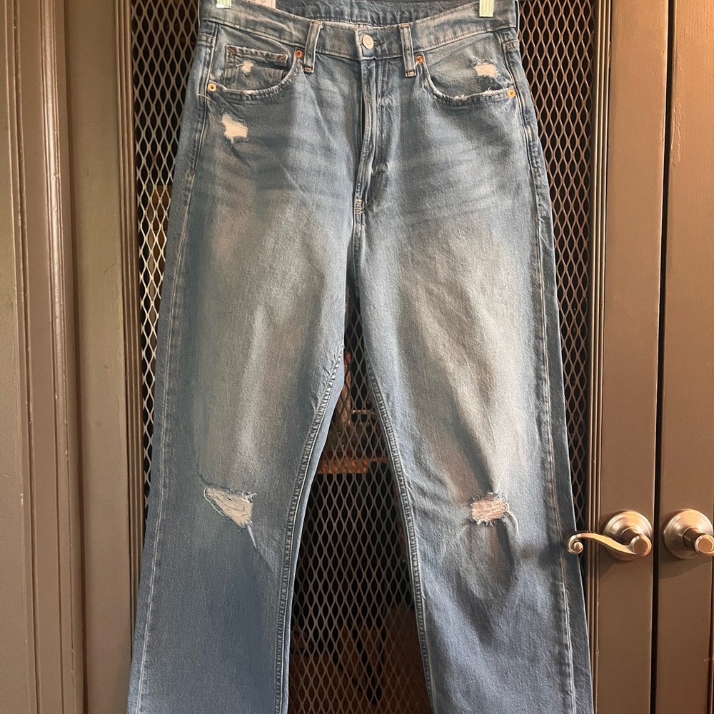 GAP Classic Blue Distressed Jeans…Excellent condition/ Size 30” / 10R